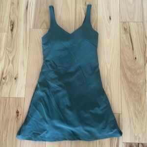 lululemon align dress green Primavera couture 3295 Sizes 16 Forest Green Prom Dress v neckline seq –  Glass Slipper Formals main image 0